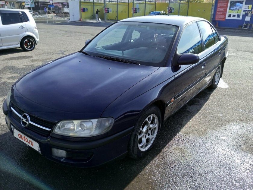 Опель омега 1998