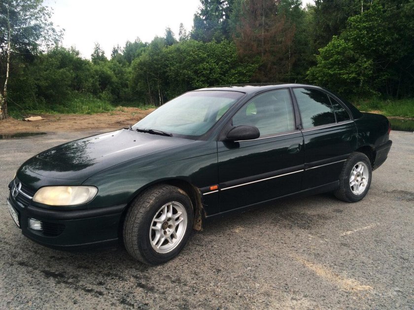 Опель омега 1997 2.0