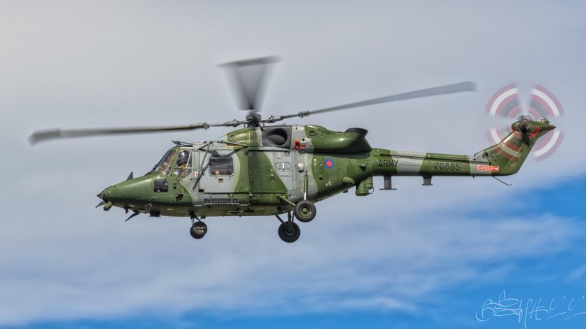 Вертолет военный