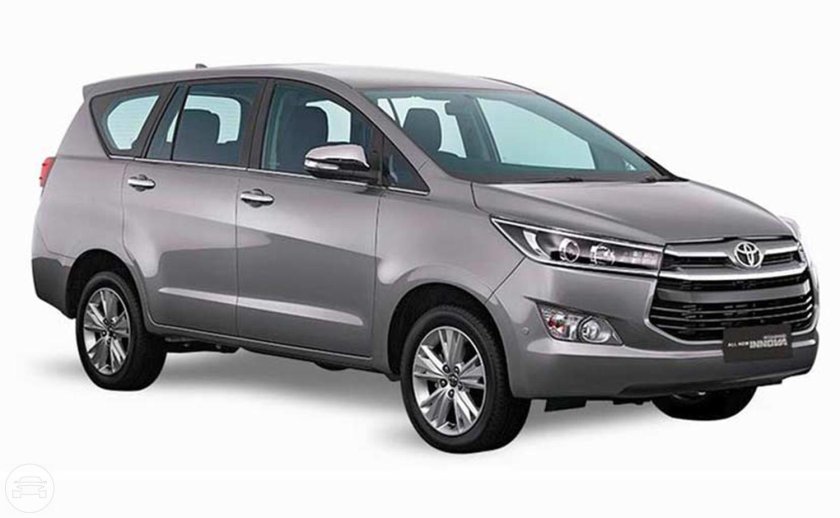 Toyota Innova 2016