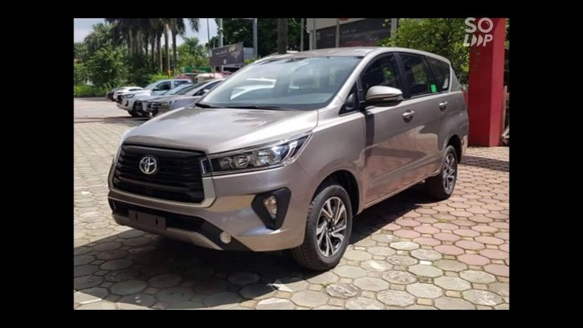 Toyota Innova 2021