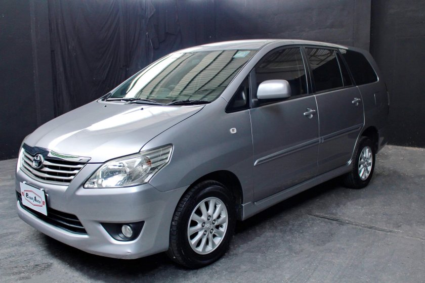 Ойота инова