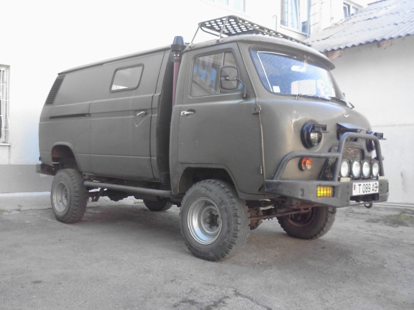 УАЗ 3303 фермер