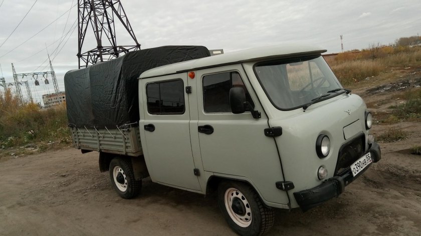 УАЗ -39094 бортовой "фермер"