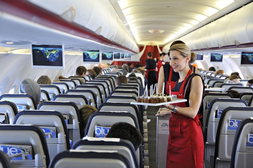 Aegean Airlines салон