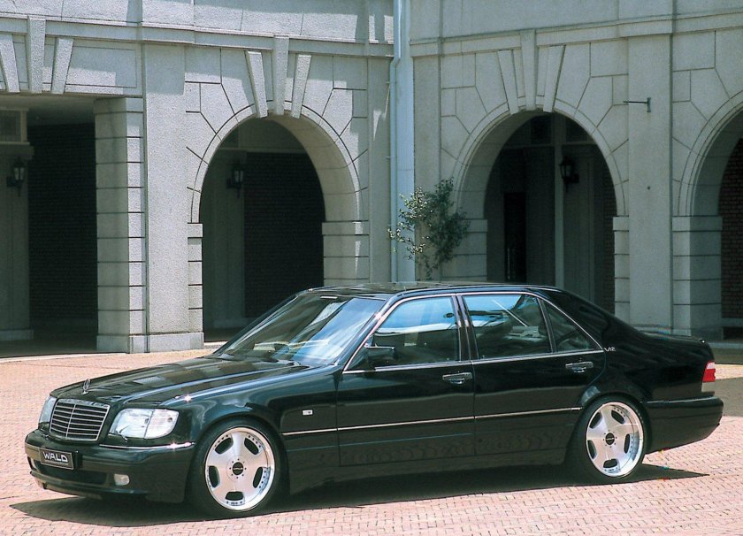 Mercedes-Benz w140