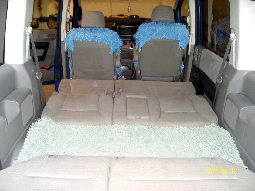 Honda Stepwgn 2001 спальное место