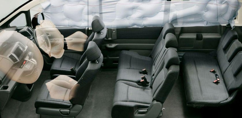 Honda Stepwgn 2010 салон