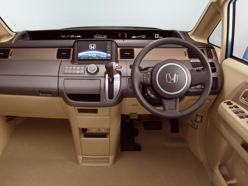 Honda Stepwgn spada 2008