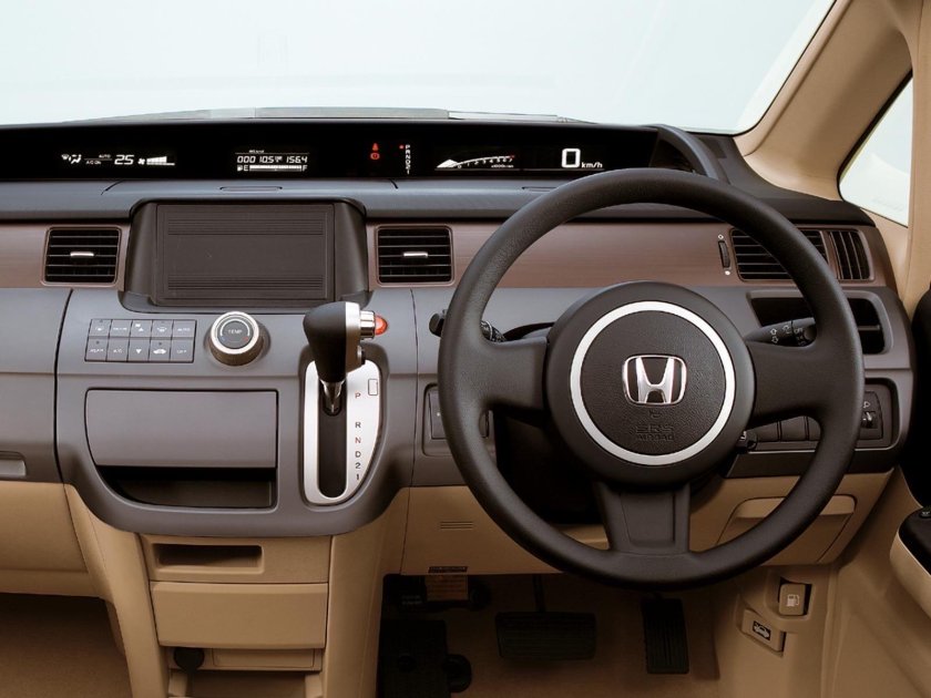Honda Stepwgn 2007 салон