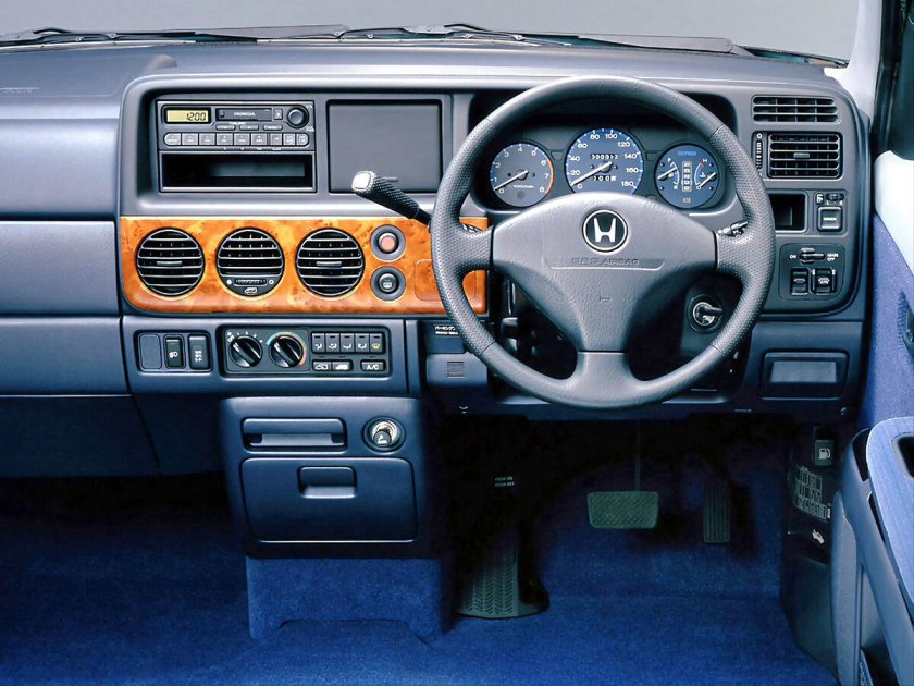 Honda Stepwgn 1999