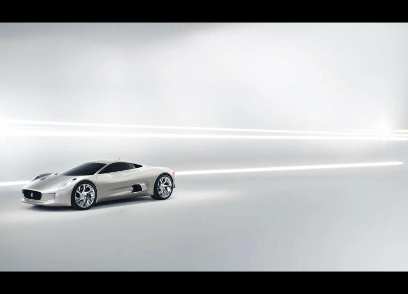 Jaguar c-x75 2010