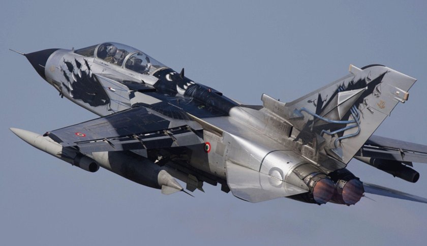 Panavia 200 tornado ecr