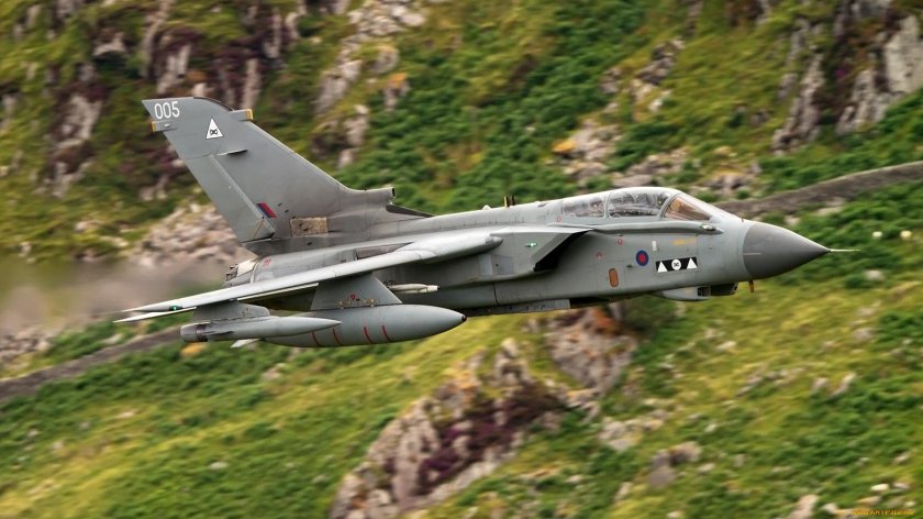 Истребитель Panavia Tornado gr4