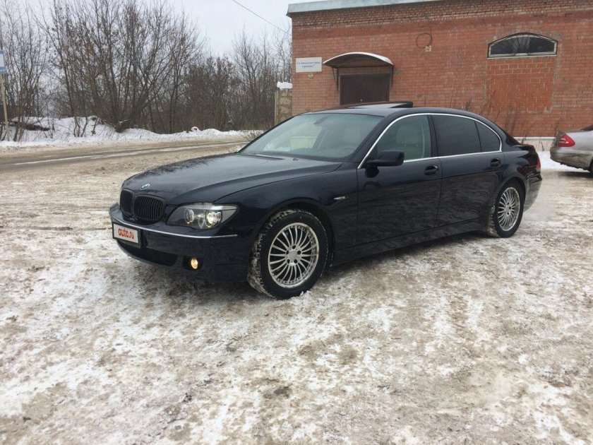 БМВ 740 2005