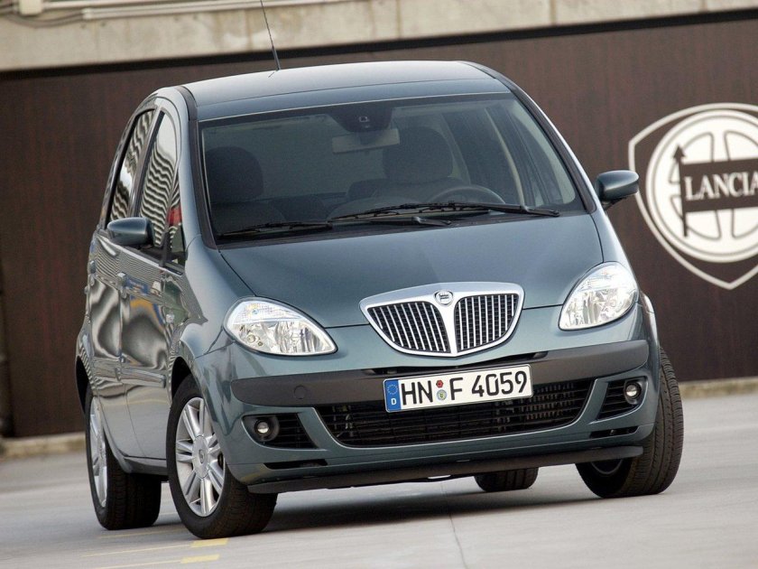 Lancia musa 2004 2007