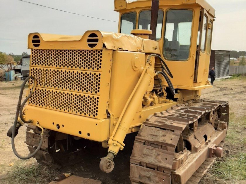Бульдозер б 170