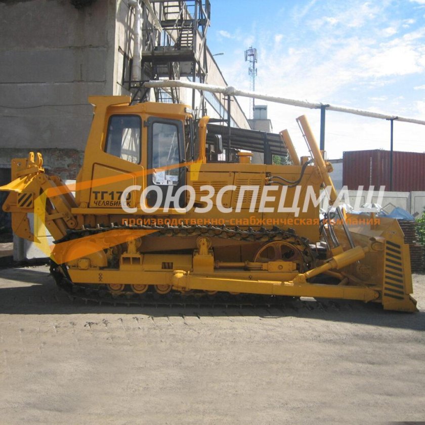 Бульдозер чтз б10м