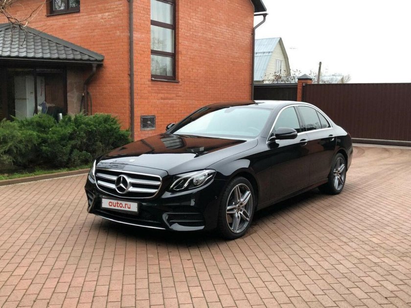 Мерседес е200 черный