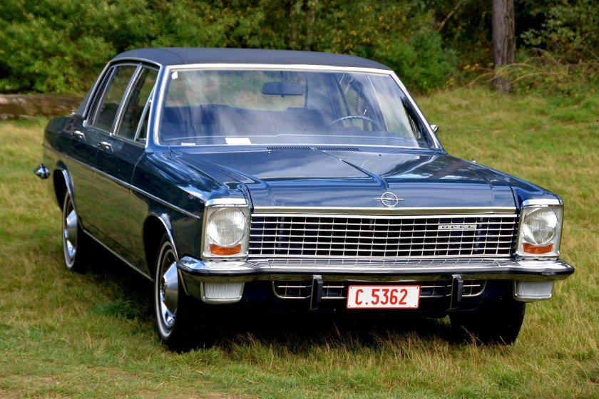 Opel diplomat b 1972