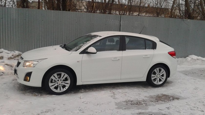 Шевроле Круз ЛТЗ 1.8 белый