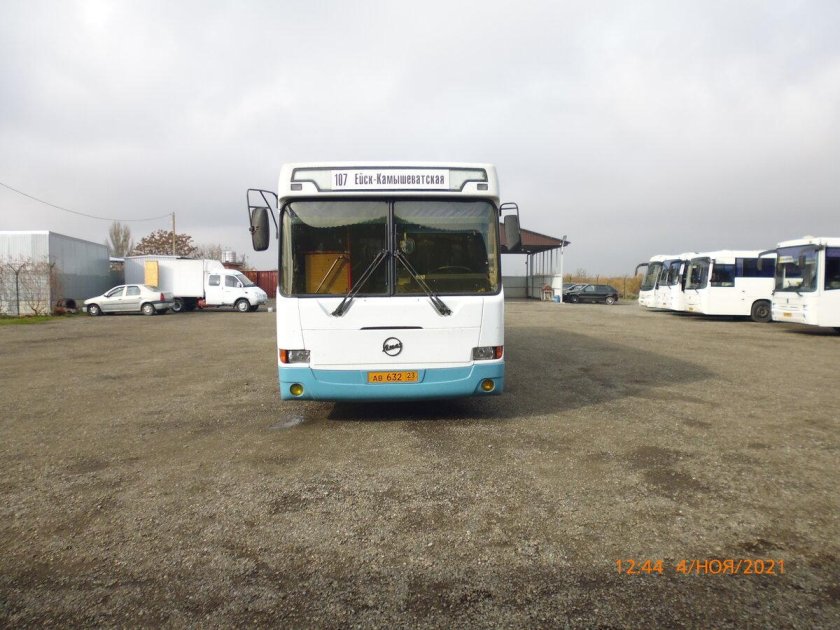 Автобус лиаз 5256