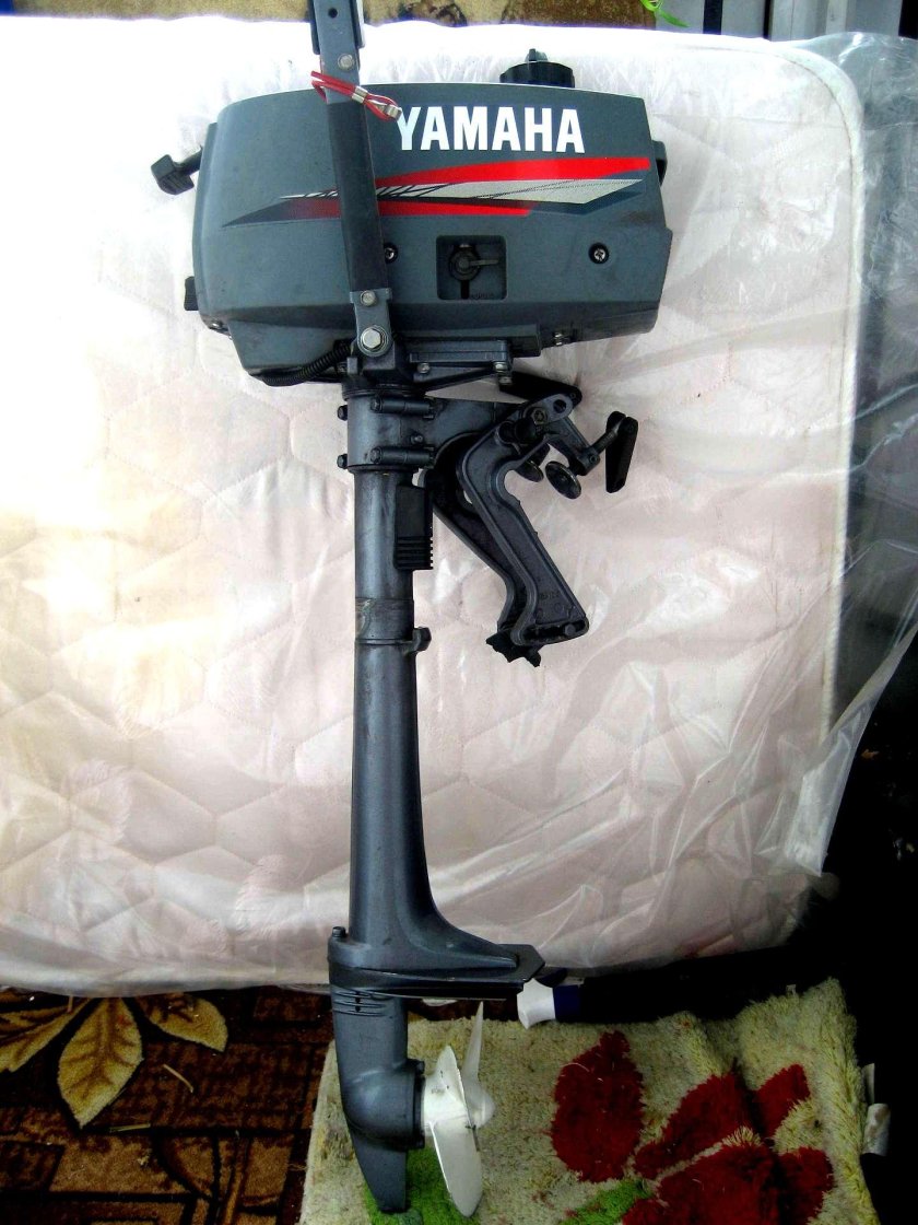Лодочный мотор 2 лс Ямаха