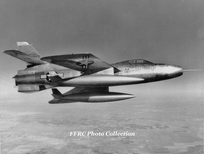 F 105 thunderchief