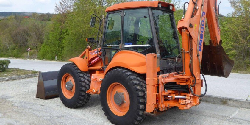 Фиат Хитачи fb 200