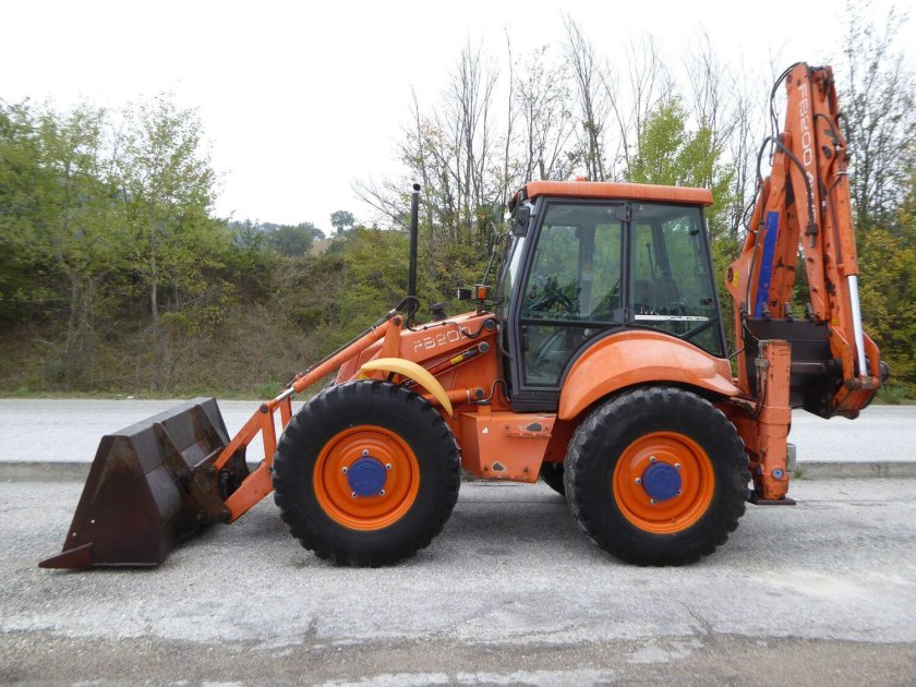 Итальянский погрузчик