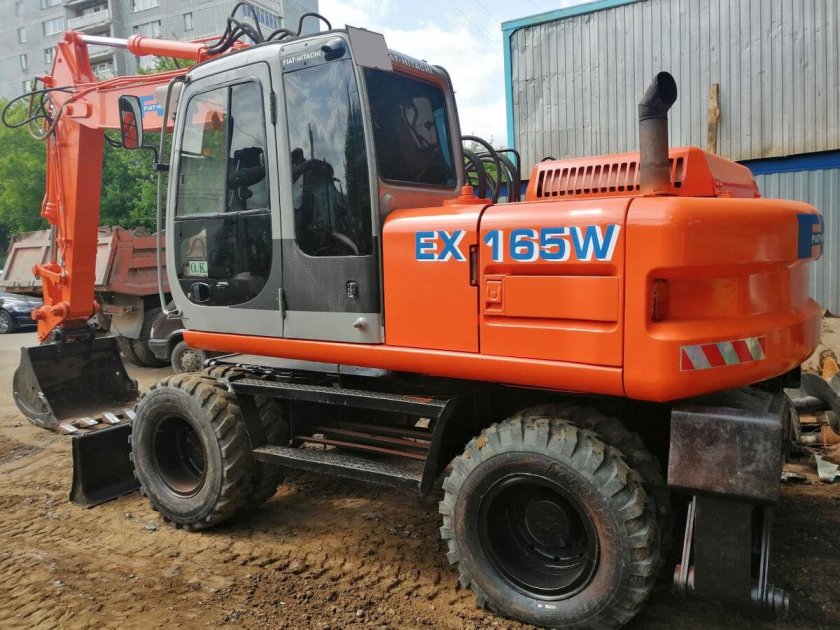 Fiat-Hitachi ex135w