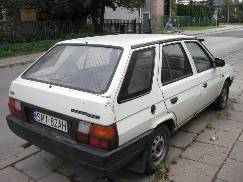 Шкода Форман 1994