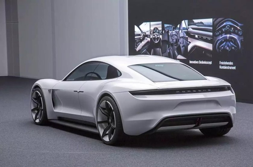 Порше Mission e Concept