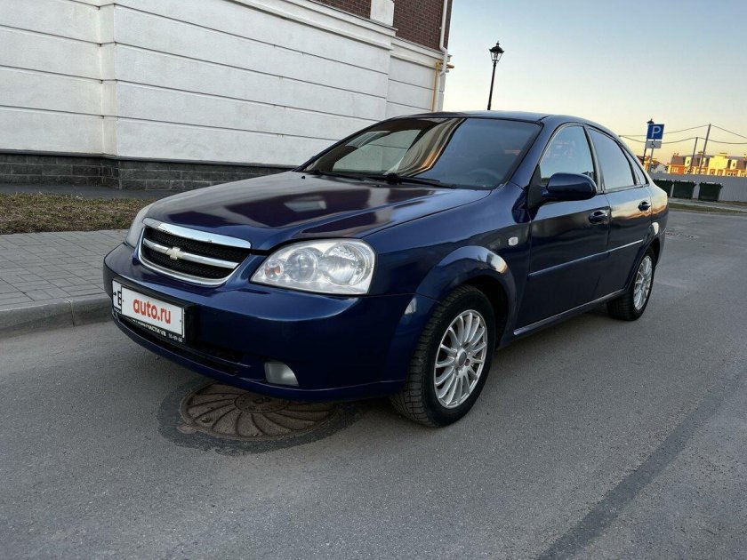 Chevrolet lacetti 2011