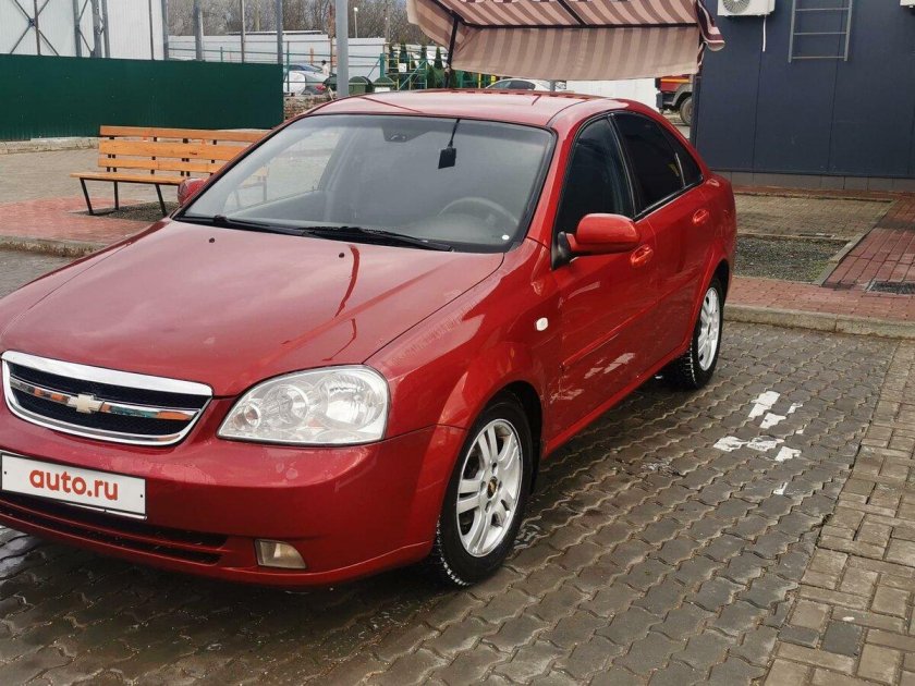 Шевроле лачетти 2008 красная седан