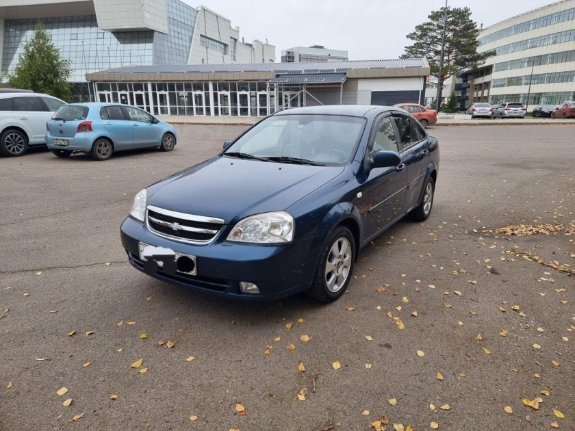 Chevrolet Lacetti 2009 седан