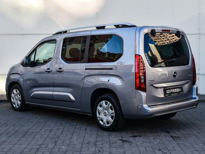 Опель комбо 2019