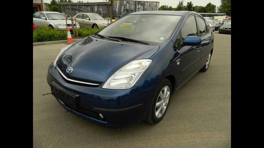 Тойота Приус 2008