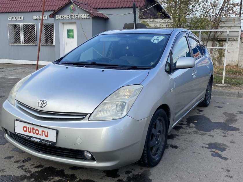 Тойота приус 20 кузов 2009 год