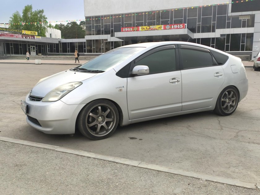 Toyota prius 2008