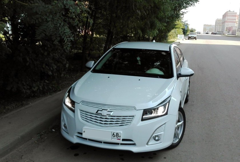 Акулий плавник на Шевроле Круз