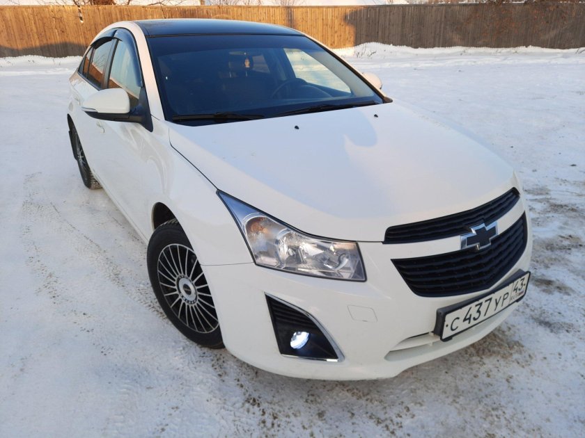 Реснички на фары Шевроле Круз