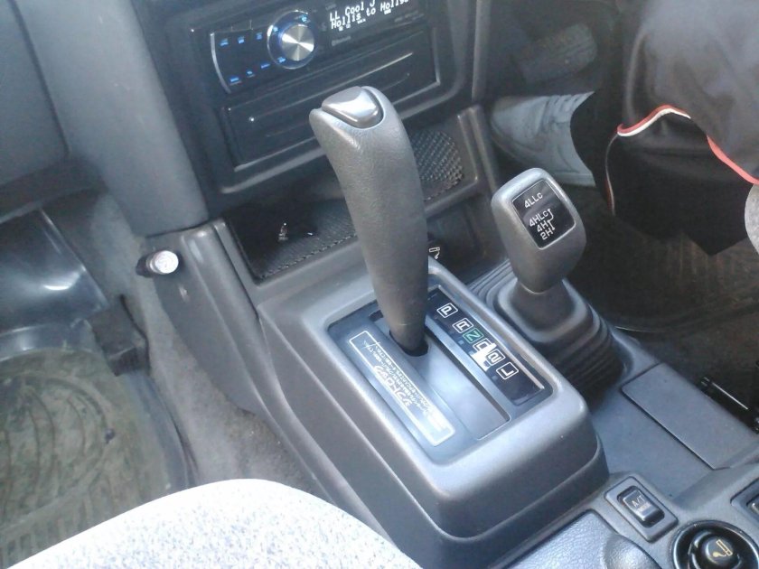 Селектор АКПП Паджеро 2