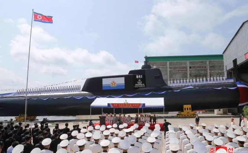 Новая подлодка КНДР