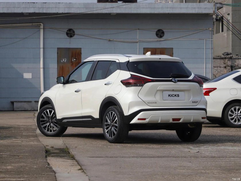Nissan kicks 2023