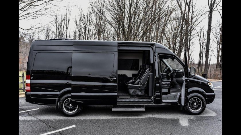 Mercedes-Benz Sprinter 2500