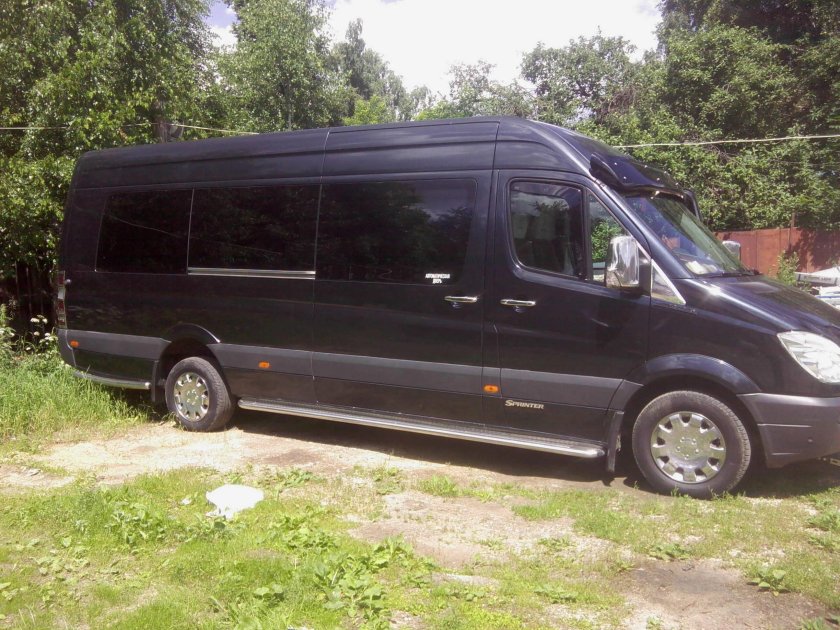 Мерседес Спринтер черный