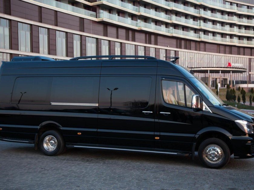 Мерседес 515 Спринтер черный