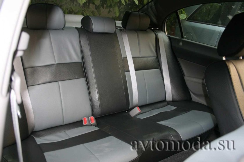 Авточехлы Хонда Цивик 4д