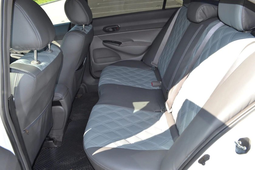 Чехлы на Хонда Цивик 4д 2008